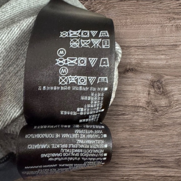 Under Armour Women’s Gray and Navy XS Zip Up Hoodie with Pockets - Picture 5 of 6